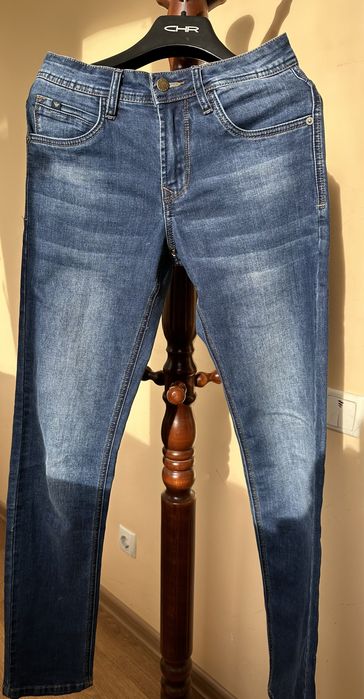 Джинсы мужские Varxdar Denim 28/33, джинсы DKNY р.12