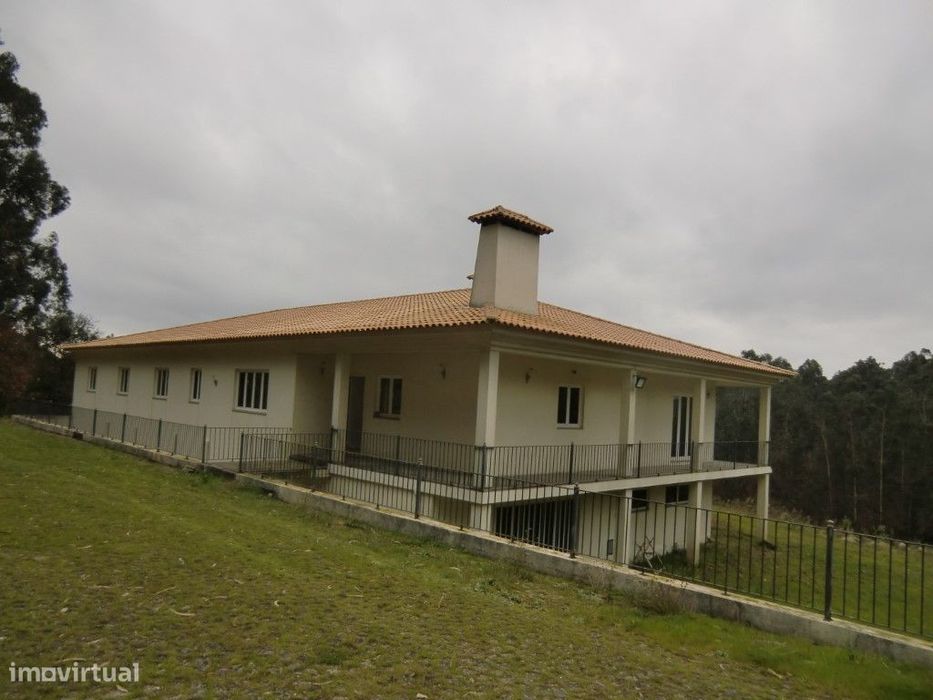 Moradia T5,Fajões,Oliveira Azemeis