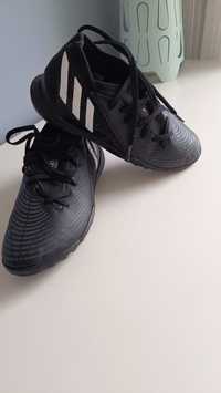 Turfy adidas roz 33