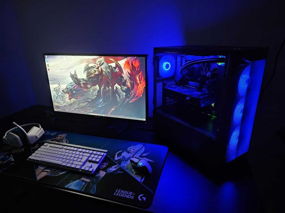 Komputer Gamingowy i7-12700KF/H670/32GB/256+500SSD/RTX4070/850W/W11