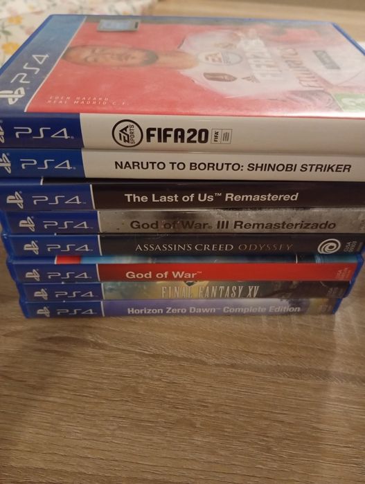 Jogos PS4  vendo ou troco  pack 8 jogos 50€