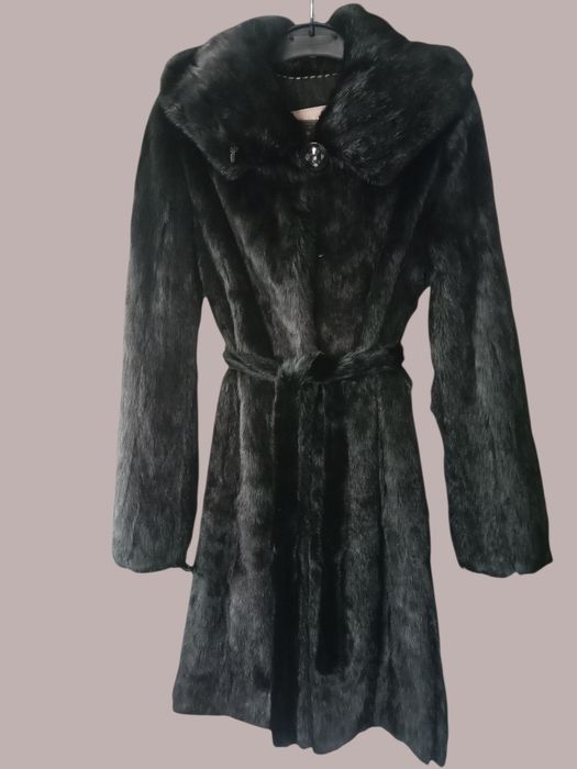 Длина 100см. Норкова шуба. Натуральная шуба