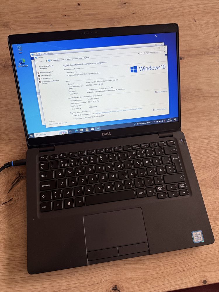 Laptop Dell Latitude 5300 Intel Core i5-8265U 8/256GB SSD Win 10/11