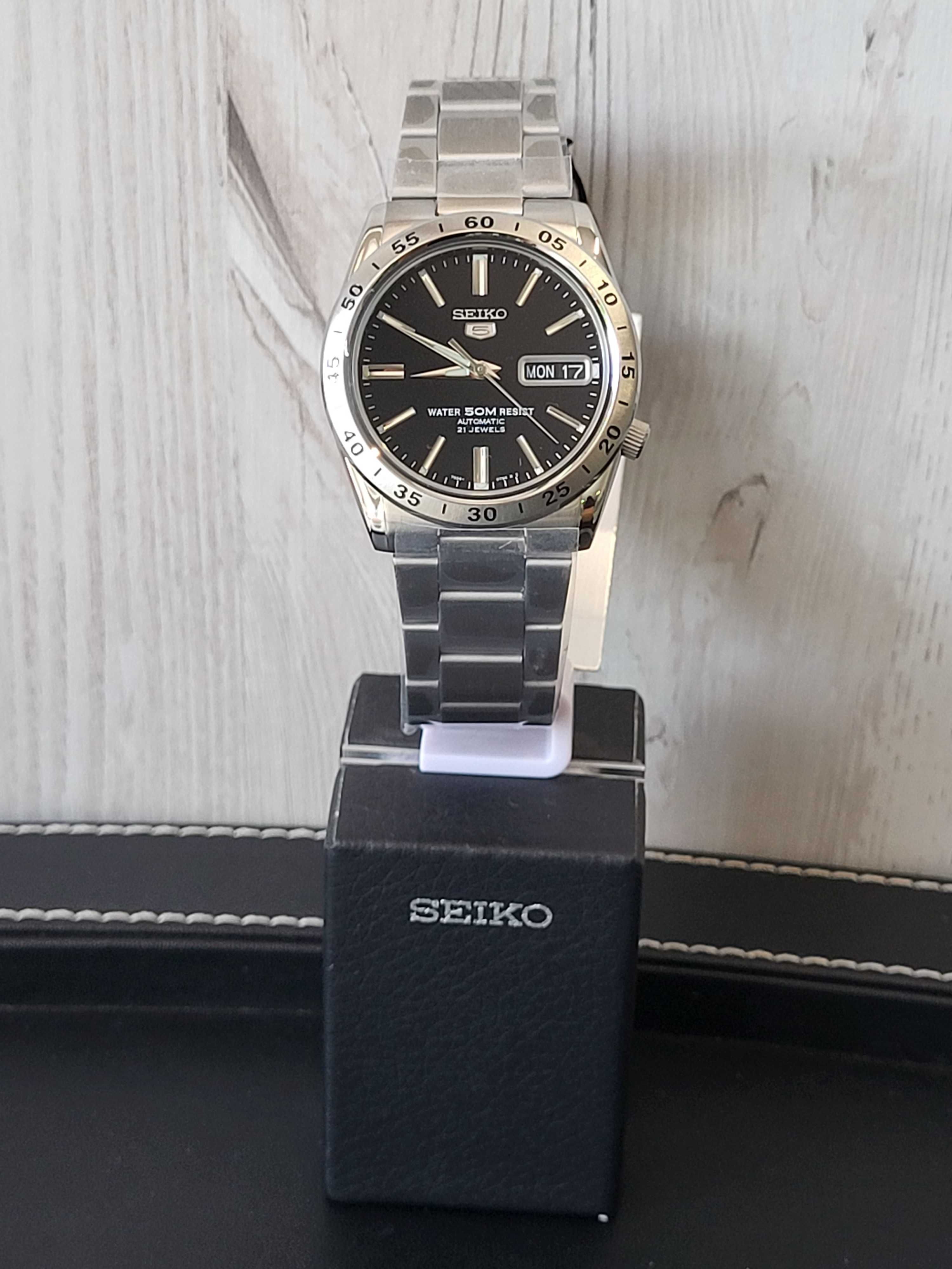 НОВИЙ Механічний наручний годинник SEIKO 5 Classic SNKE01K1 сейко часы