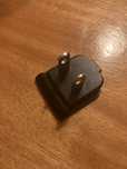 Adaptador de ficha elétrica 2 pinos