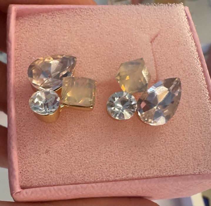 Nowe, piękne kokczyki z krysztalami Swarovski okazja
