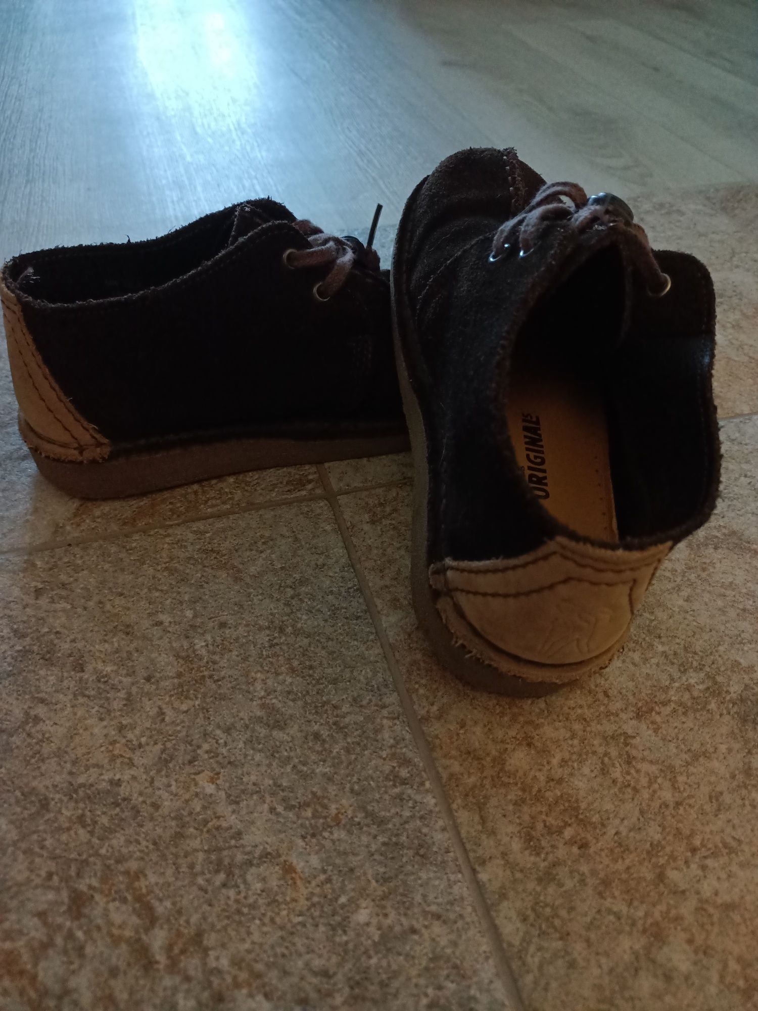 Кросівки, чобітки, мокасіни clarks для хлопчика
