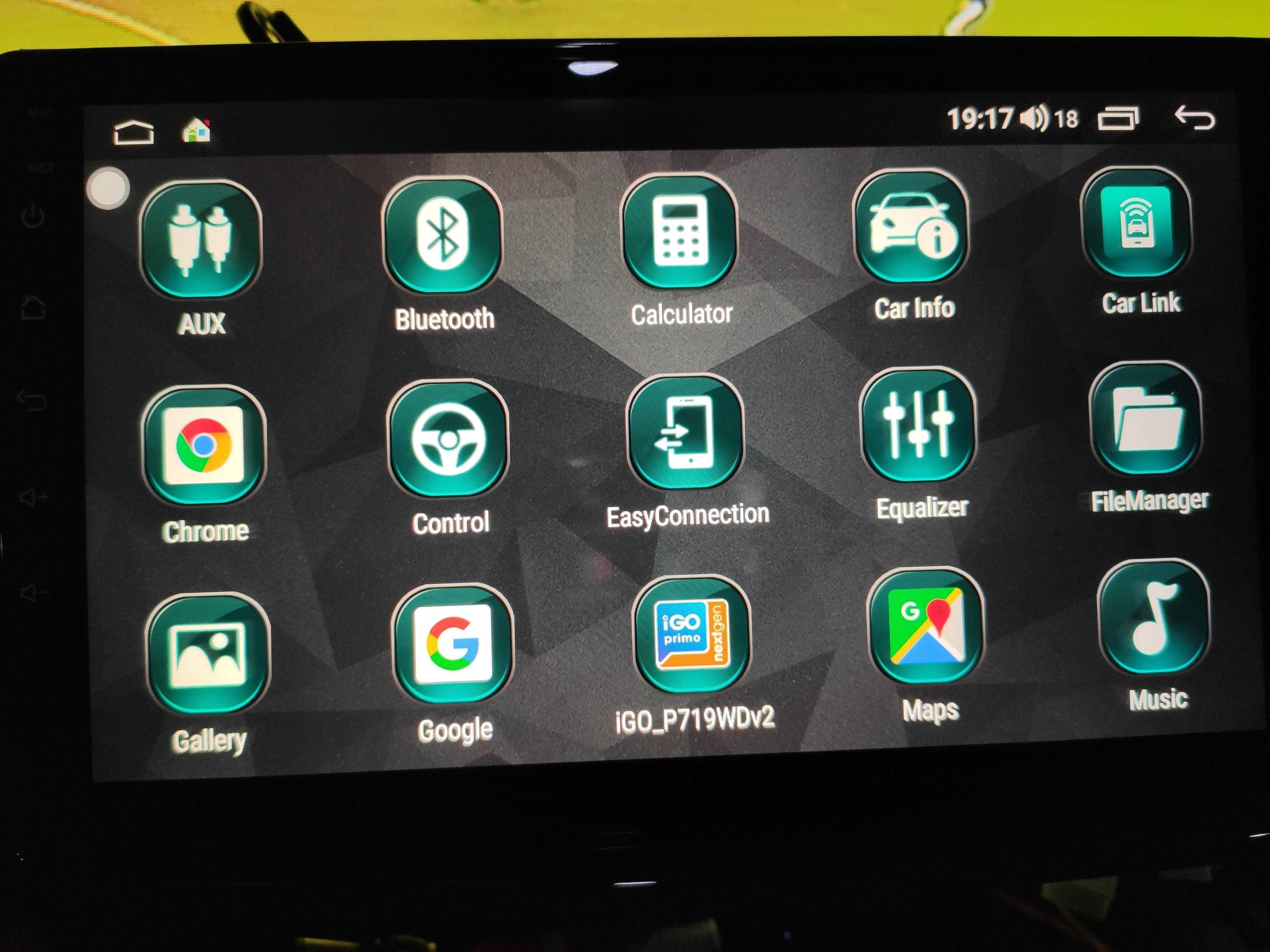 Auto-rádio 10" Android 12 8Core Toyota Hilux 2012+