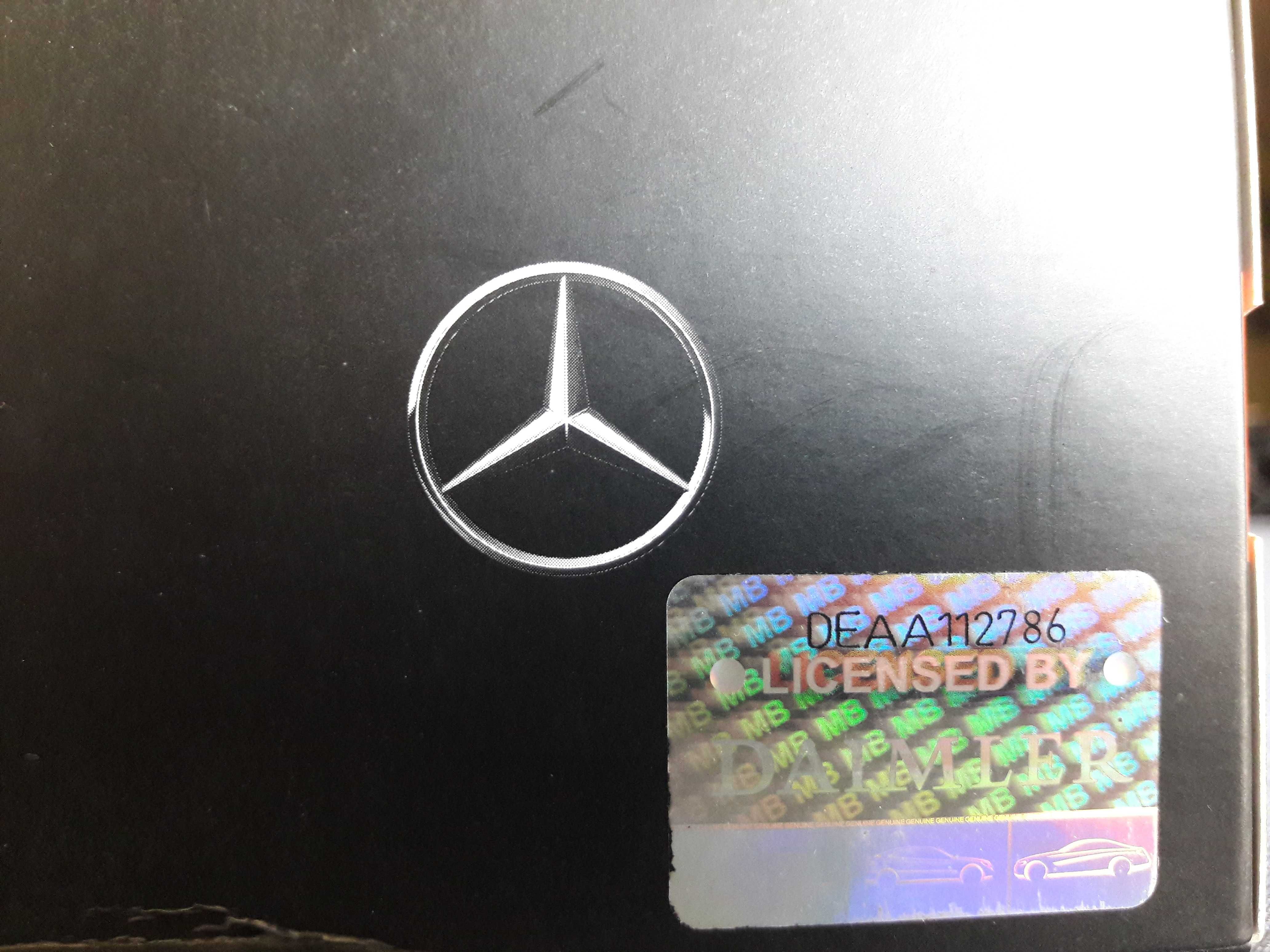 Miniatura Mercedes SLS-AMG Schuco - GT5 Signature Edition. RARO!