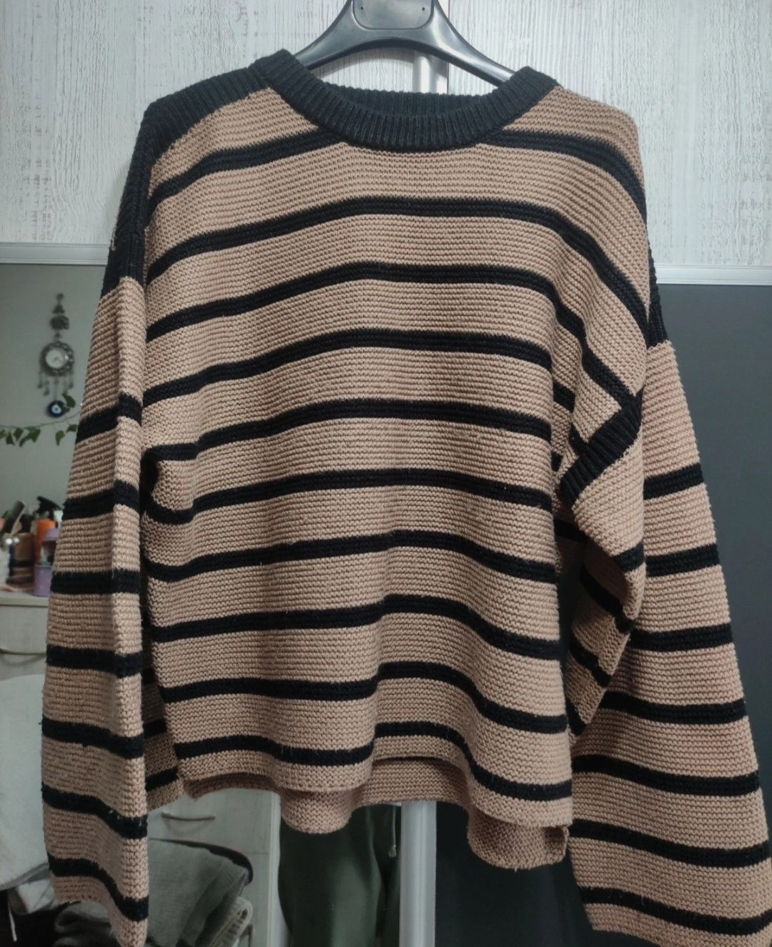 sweter w brązowo czarne paski M 170