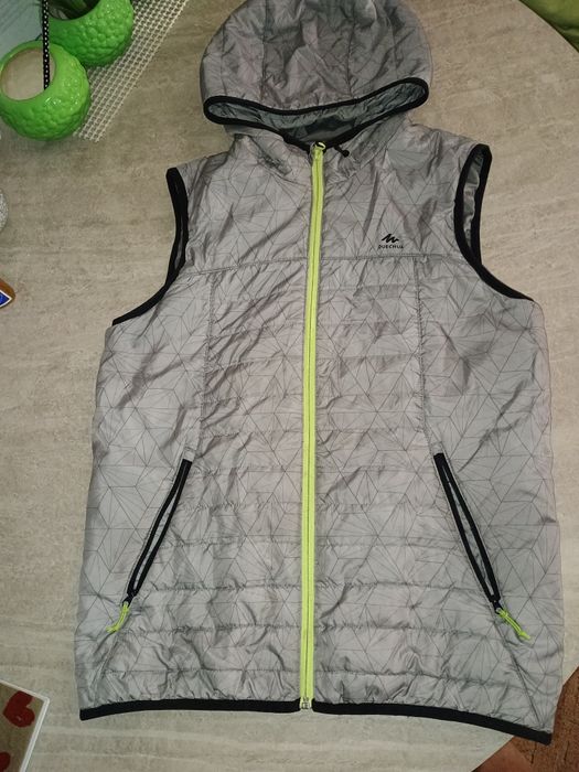 Жилетка, безрукавка Quechua S/M