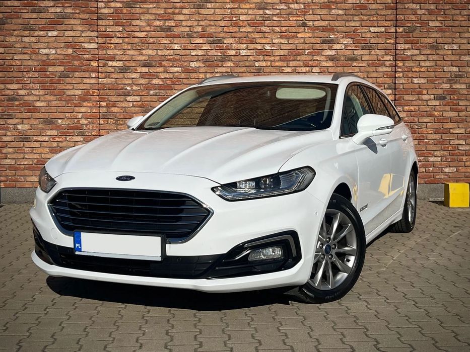 Ford Mondeo 2.0 Hybrid 187KM Titanium, z polskiego salonu, bezwypadkowy