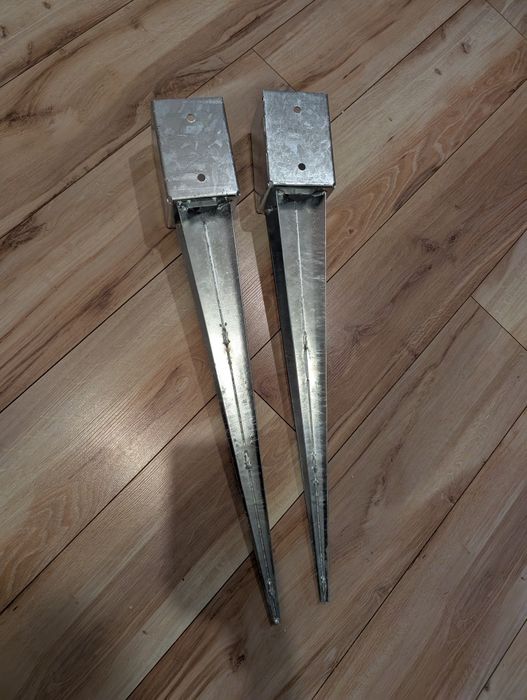 Kotwa do ziemi na kantówki 10x10cm