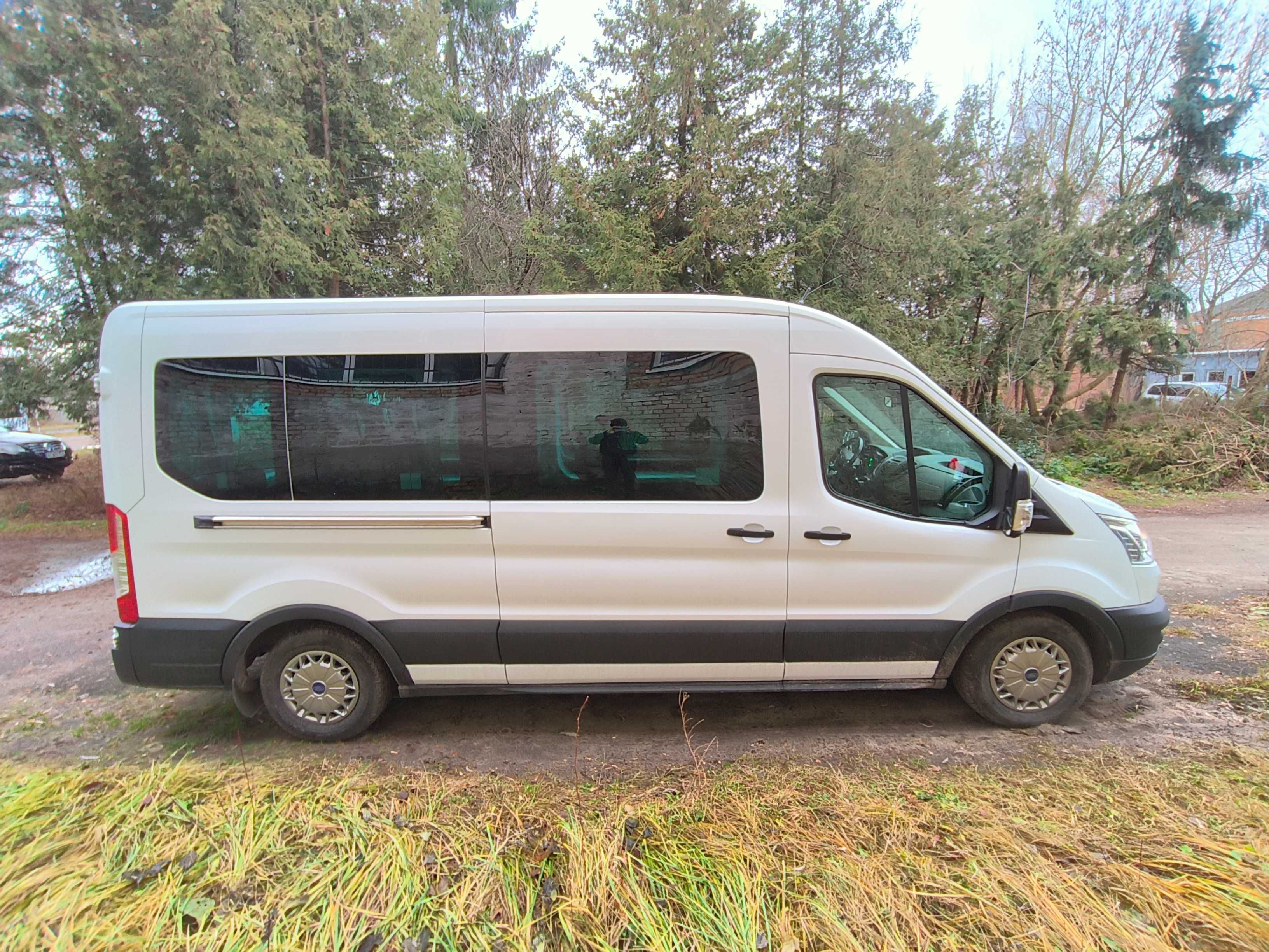 Ford Transit 2014 (Чистий пасажир)