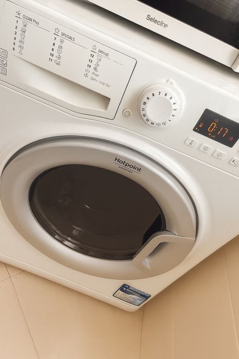 Maquina de Lavar e Secar a roupa