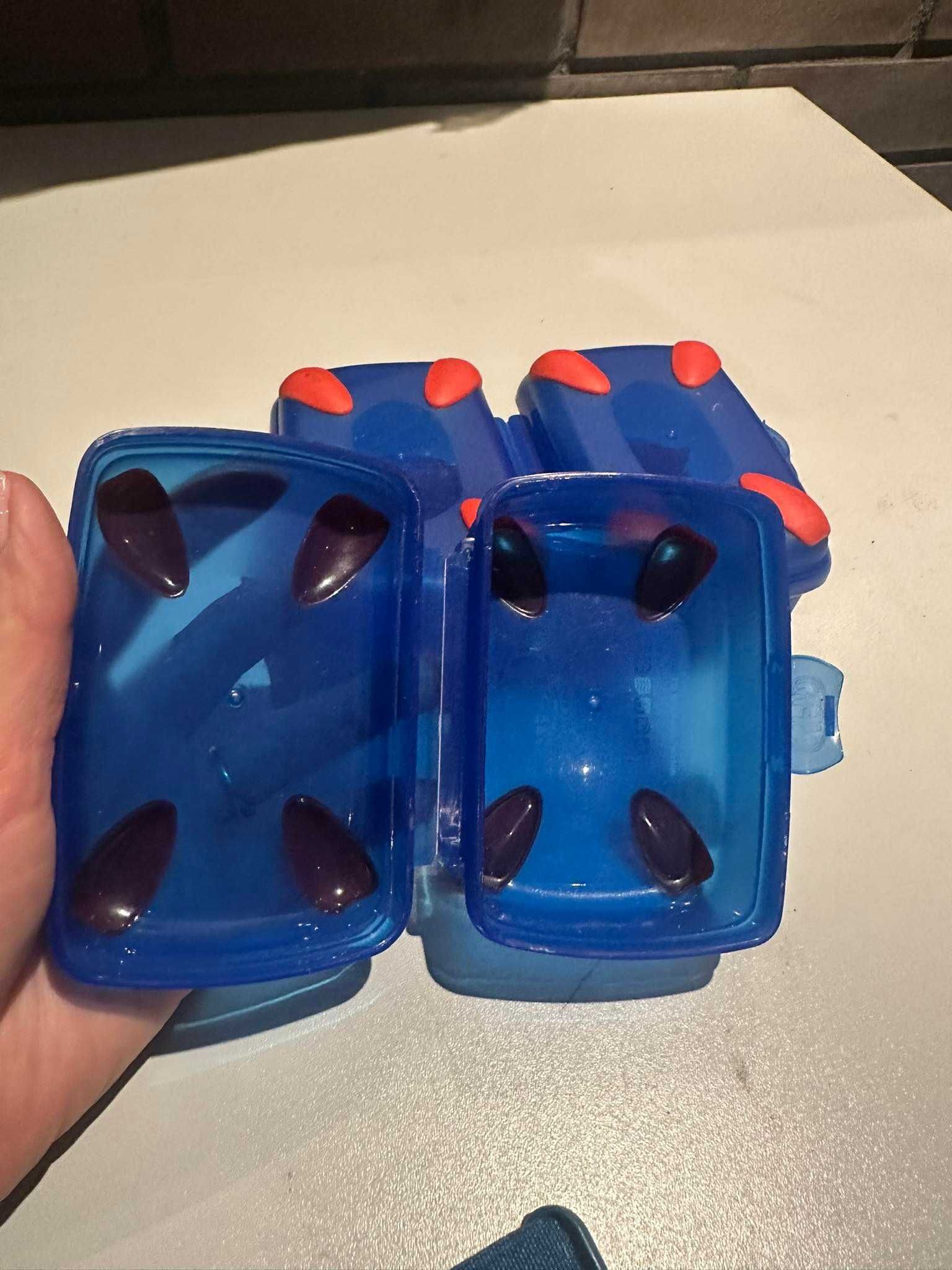Pojemniki pudełka plastikowe (3 sztuki)