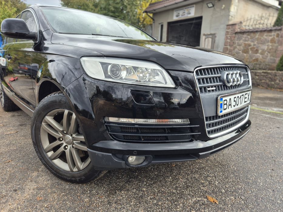 Продам Ауди Q7 Quattro