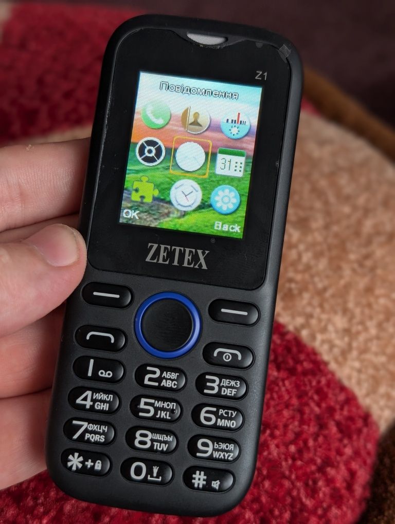 Продам бюджетний Новий кнопковий телефон Zetex.
Продам бюджетний Новий
