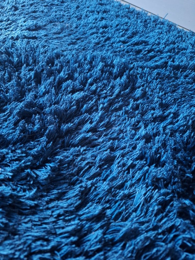 Tapete de sala azul
