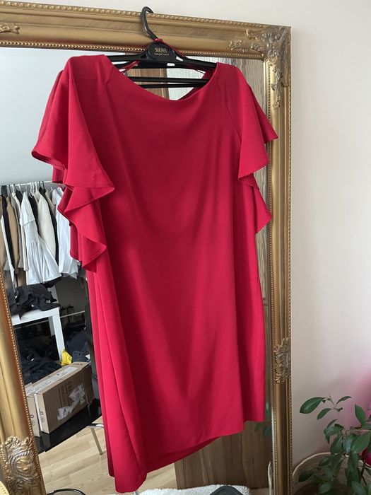 Czerwona sukienka zara