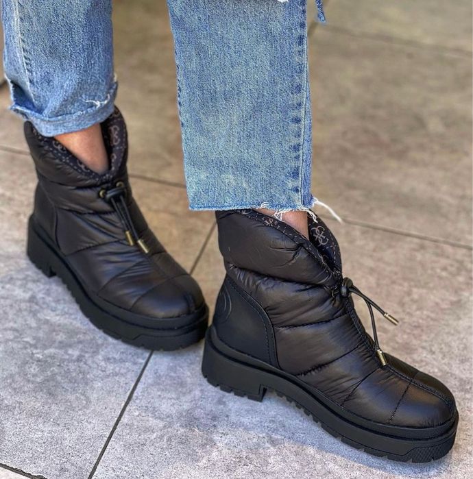 Жіночі теплі черевики дутіки Guess оригінал 39 та 40 розмір