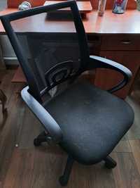 Ergonomiczny fotel biurowy