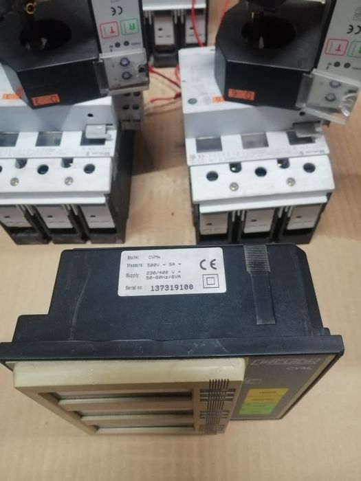 Disjuntores elétricos