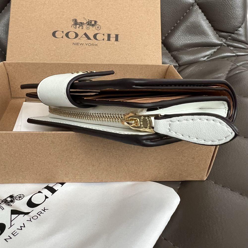 ЗНИЖКА! Гаманець Coach Corner Zip