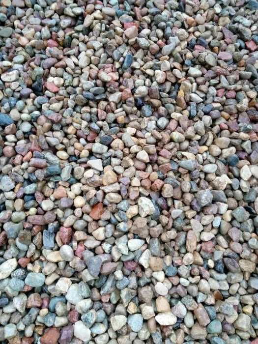 Żwir płukany sortowany 0/2 2/8 8/16 16/32 z dostawą