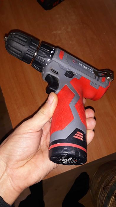 Шуруповерт Intertool DT 0310