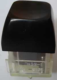 Кнопка-переключатель ПКБ9-1 (встроенные магниты и микросхема К1116КП1)
