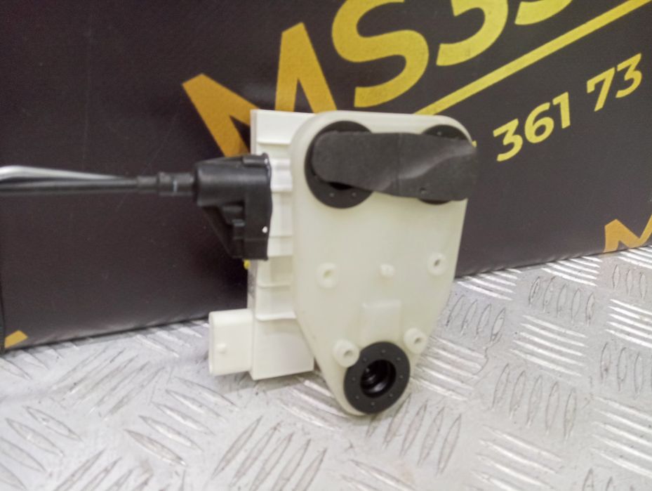 Замок дверей передньої правої BMW X5 G05 БМВ Г05 бмв г05 дверей