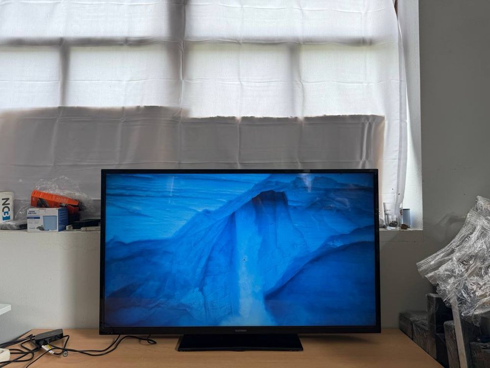 Телевізор Telefunken / 49” / Full HD / без Smart TV