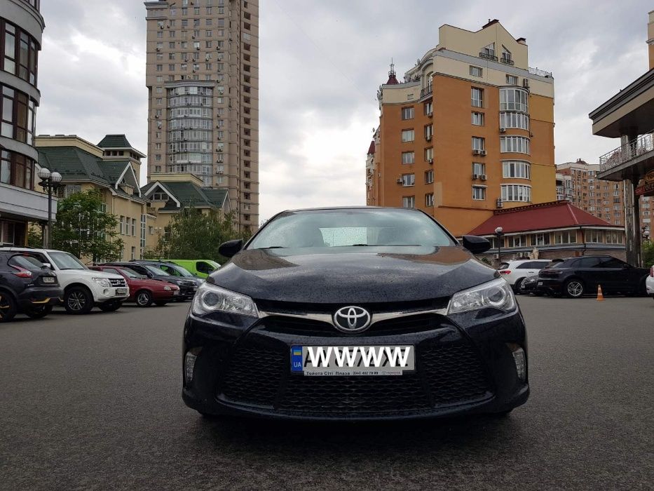 Продаю СВОЮ Toyota Camry 55 SE 2016 снят с Учета, на Укр номерах