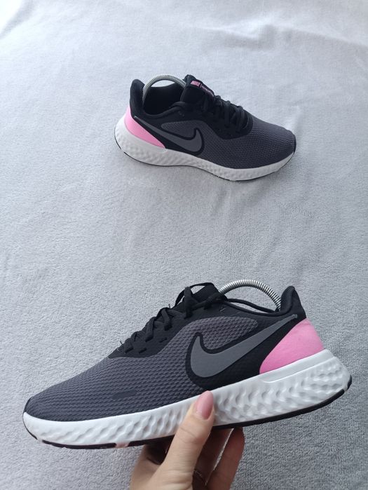 Женские кроссовки Nike р38.5-39