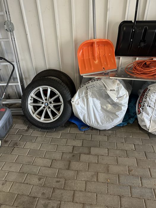 Sprzedam  kpl 4 szt  alufelgi BMW 17”