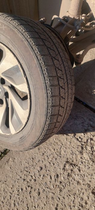 Зимова гума bridgestone