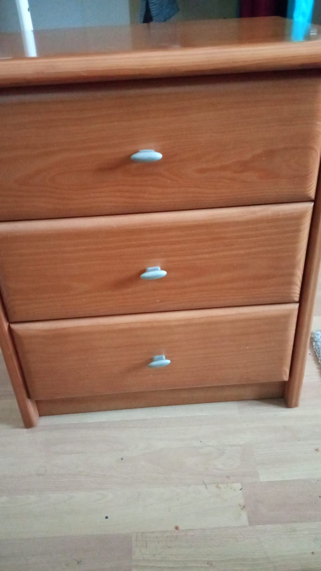 Vende-se mobília de quarto casal