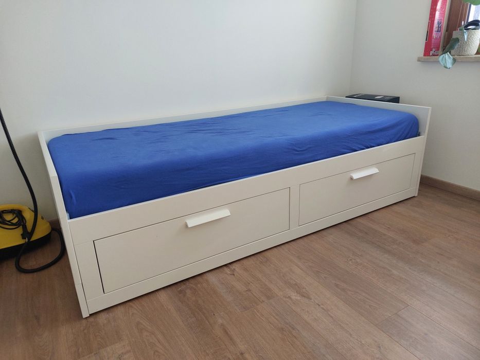 Łóżko Ikea Brimnes