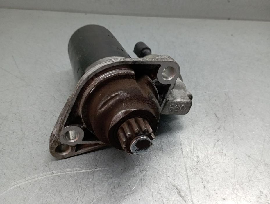 Motor de arranque VOLKSWAGEN Polo (6R, 6C)