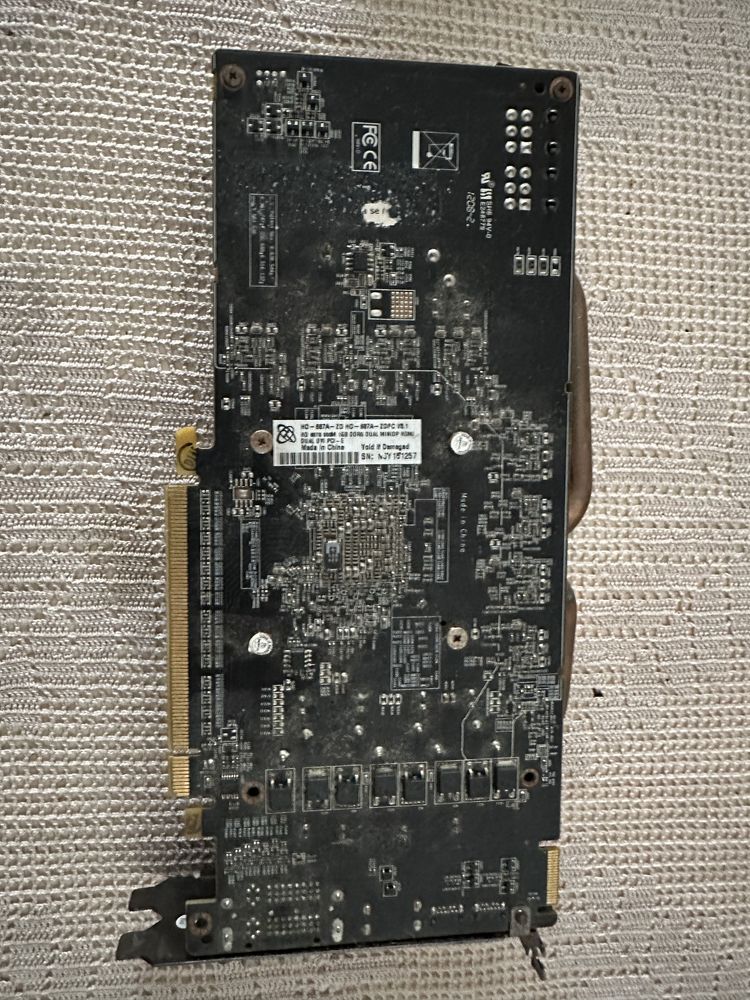 Placa grafica xfx hd 6870 1GB