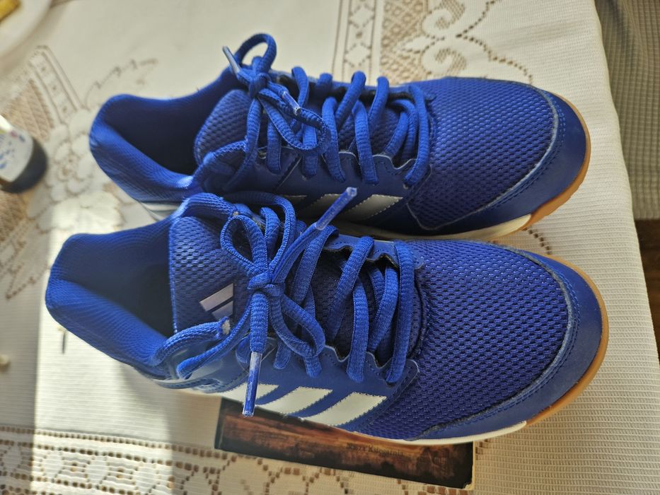 Buty Adidas halówki 36 i 2/3.