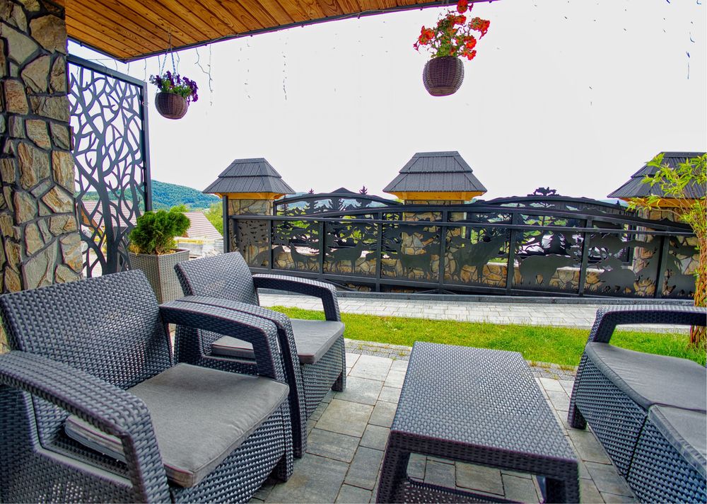 Apartament z jacuzzi na tarasie-Solina-noclegi- centrum-zapora