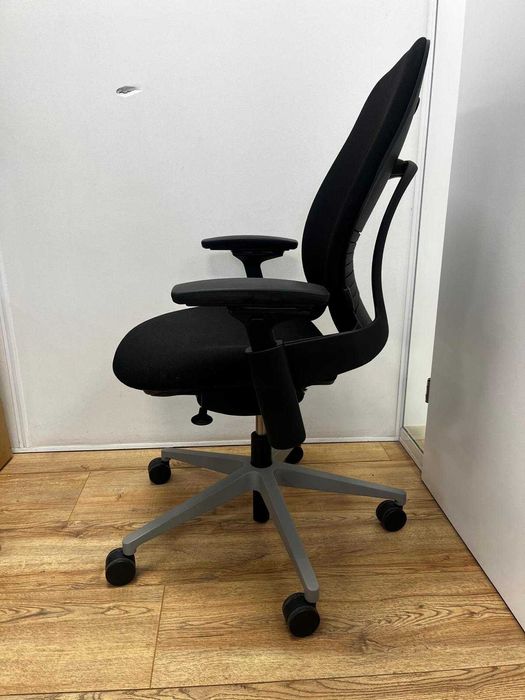 Steelcase Leap V2 Cinzento