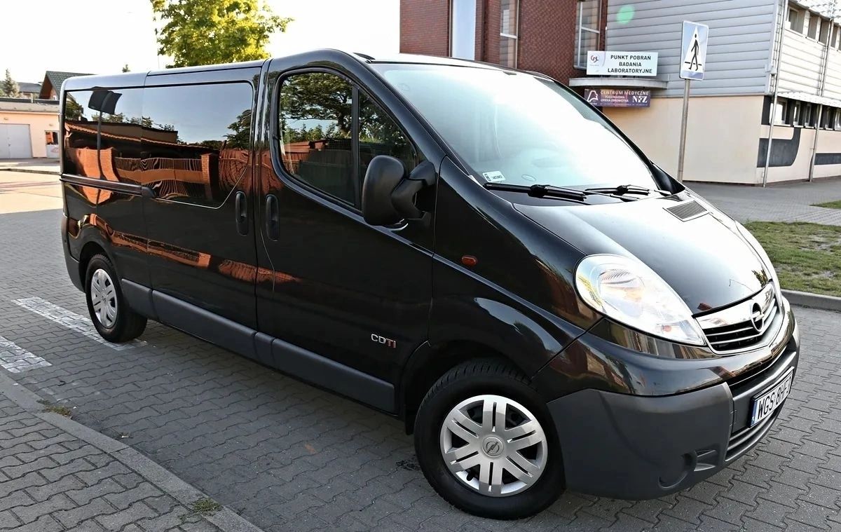 Opel Vivaro 2011