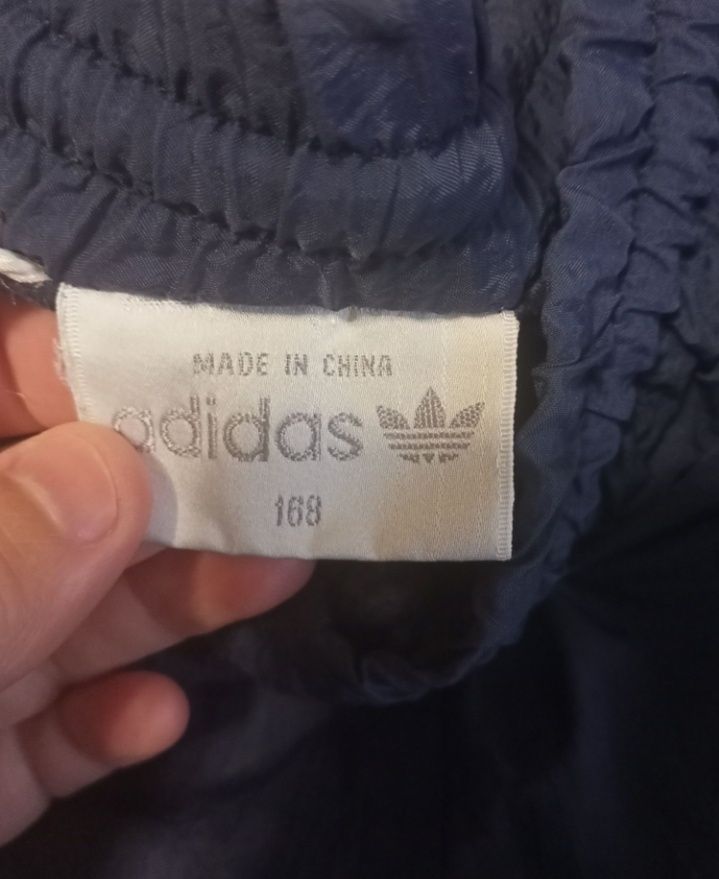 Спортивні штани Adidas vintage на будь-який смак