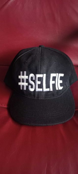 Кепка снепбек чорна