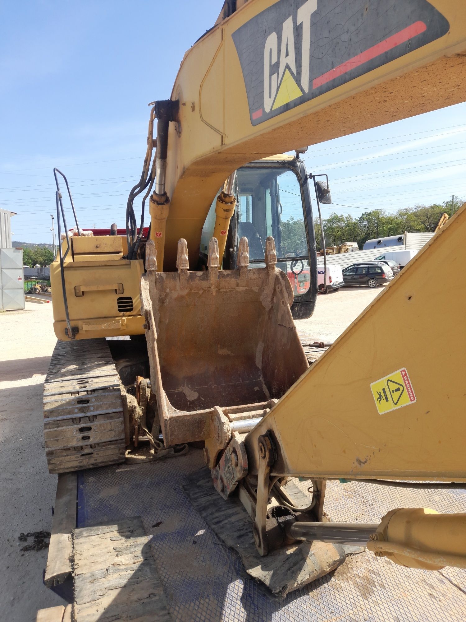 Caterpillar 320C UL ano 2004 engate da