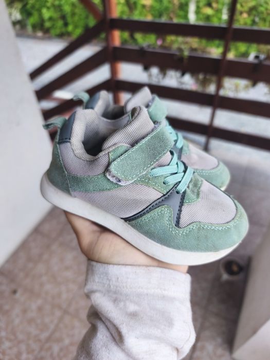 Buty chłopięce 26