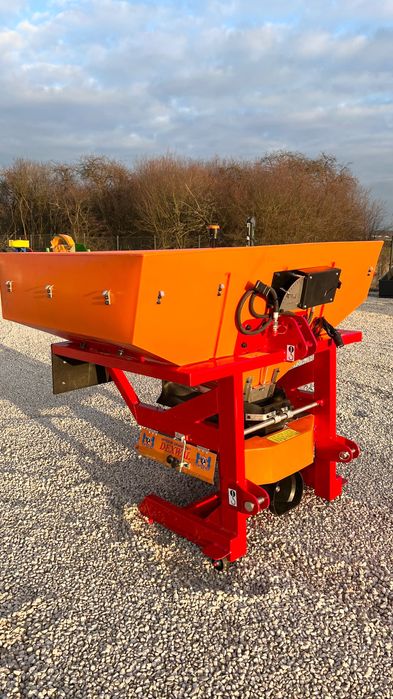 PK 1200 Piaskarka komunalna Posypywarka 850L/1200kg DOSTAWA